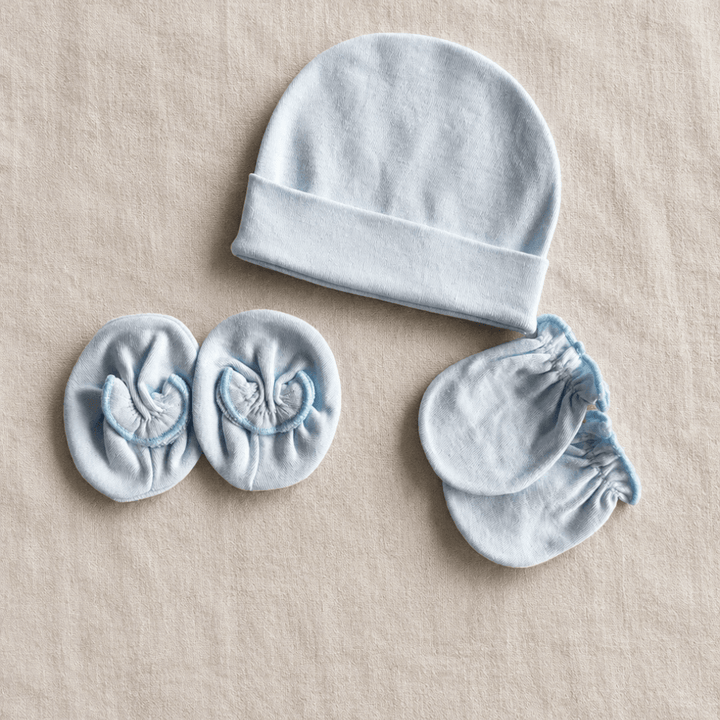 Newborn Cap, Mitten & Booties Set